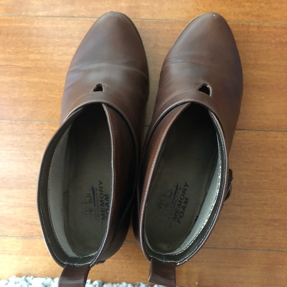 Dark brown ankle boots (size 6) - Picture 4 of 4